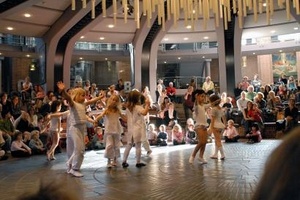 OHRENMAUS / Musik und Tanz für Kinder ab 4 Jahren / Tonhalle Düsseldorf / Ltg. Birgitt Stamm